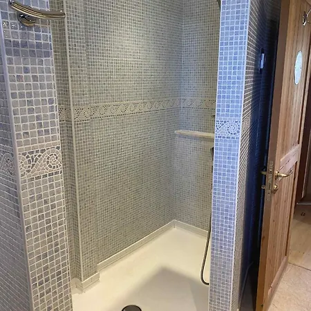 Olive Tree House * Anoyira