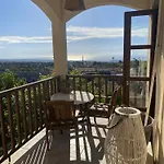 Olive Tree House Homestay *