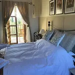 Olive Tree House Anoyira
