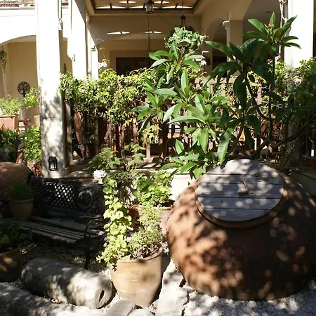 Olive Tree House Privat bolig Anoyira