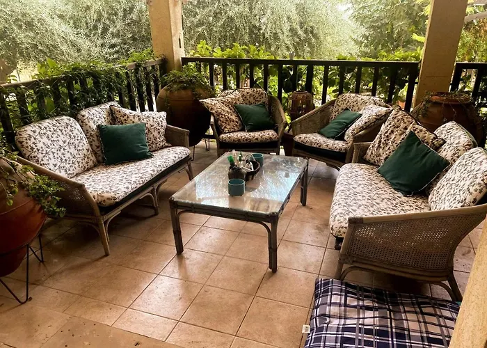 Olive Tree House * Anoyira