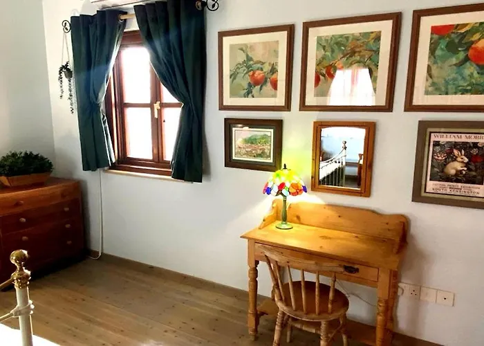 ホームステイ Olive Tree House *