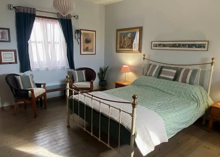 ホームステイ Olive Tree House *