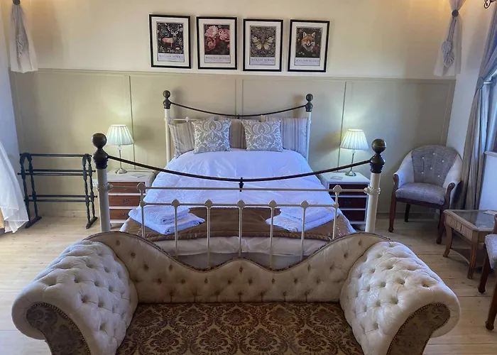 Olive Tree House ホームステイ